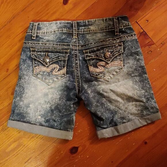 Denim distressed shorts - Picture 2 of 2